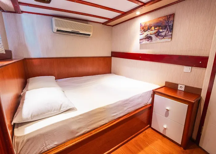 Botel Esperanza Marmaris